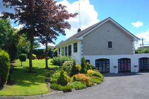 Front View of Athlumney Manor B&B