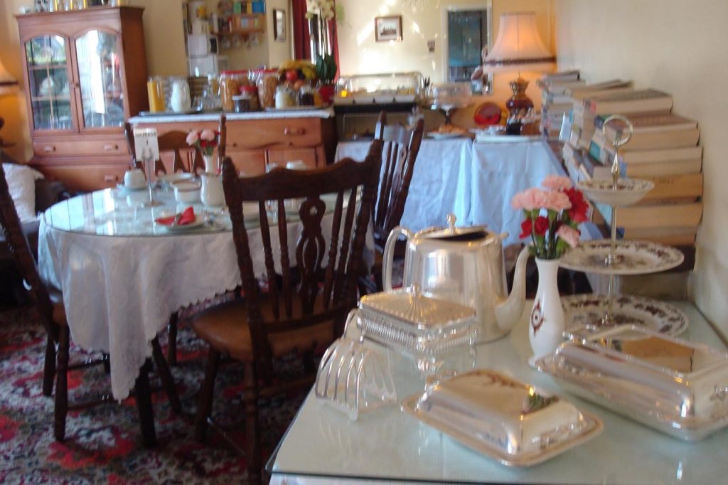 Athlumney Manor Breakfast Room